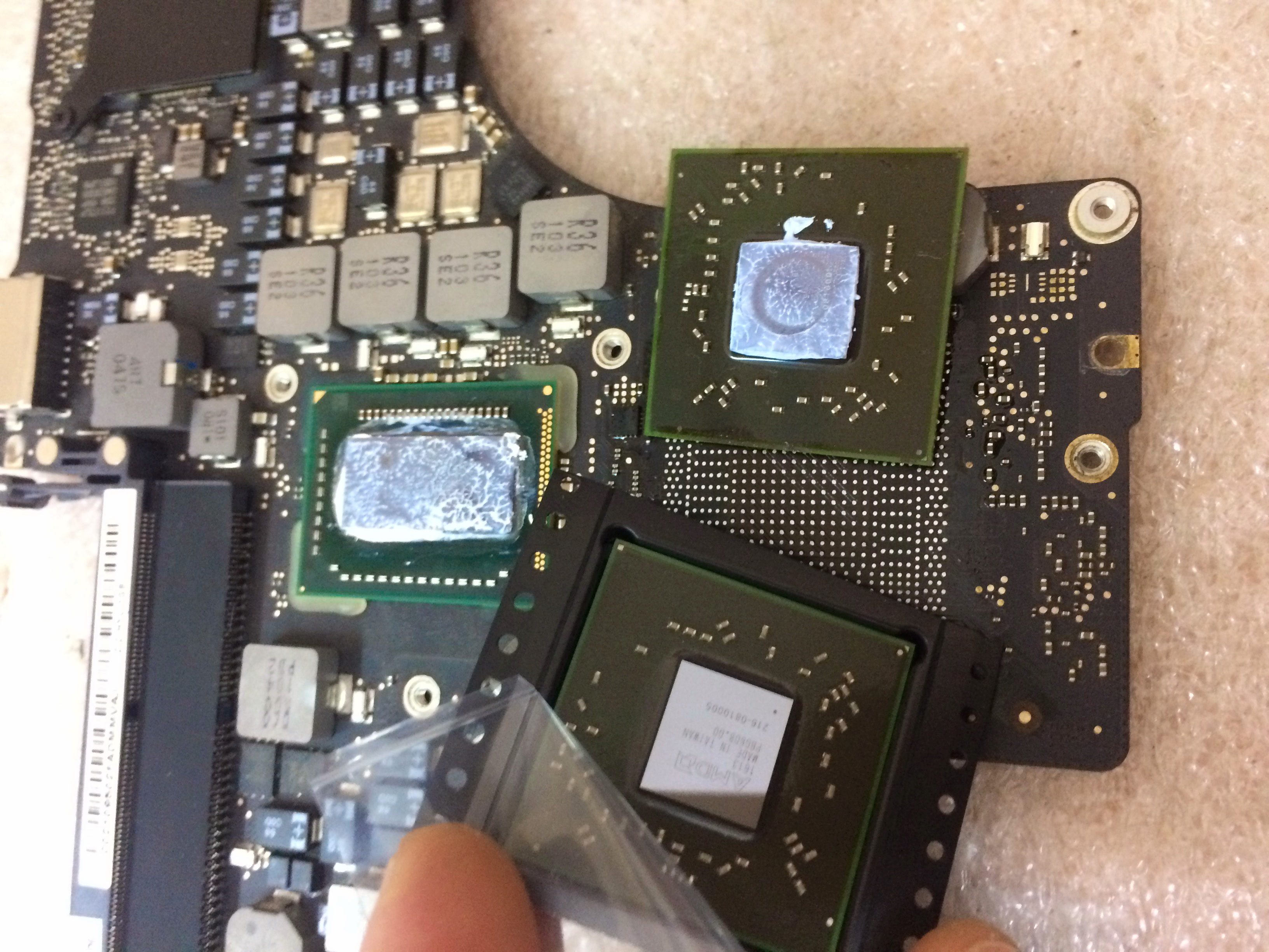 Замена видеокарты MacBook Pro A1278 на новую